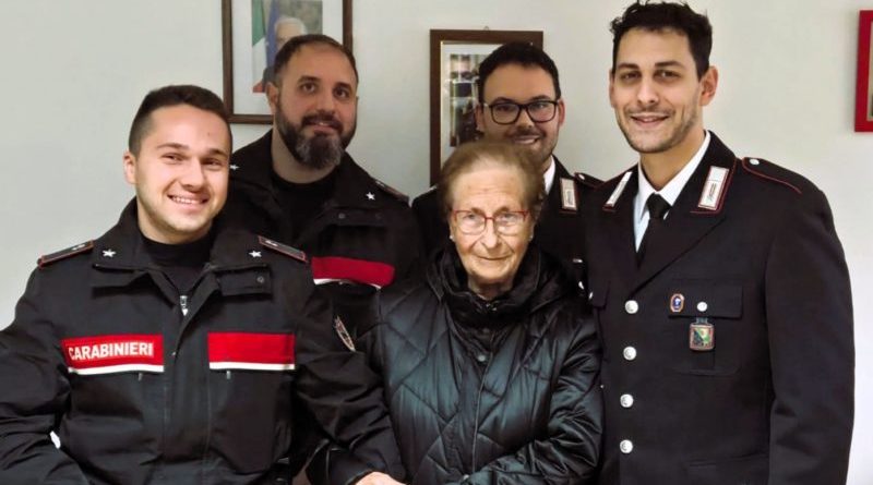 Carabinieri Fabriano: restituiti ad un’anziana vittima di truffa i soldi e i gioielli provento del raggiro